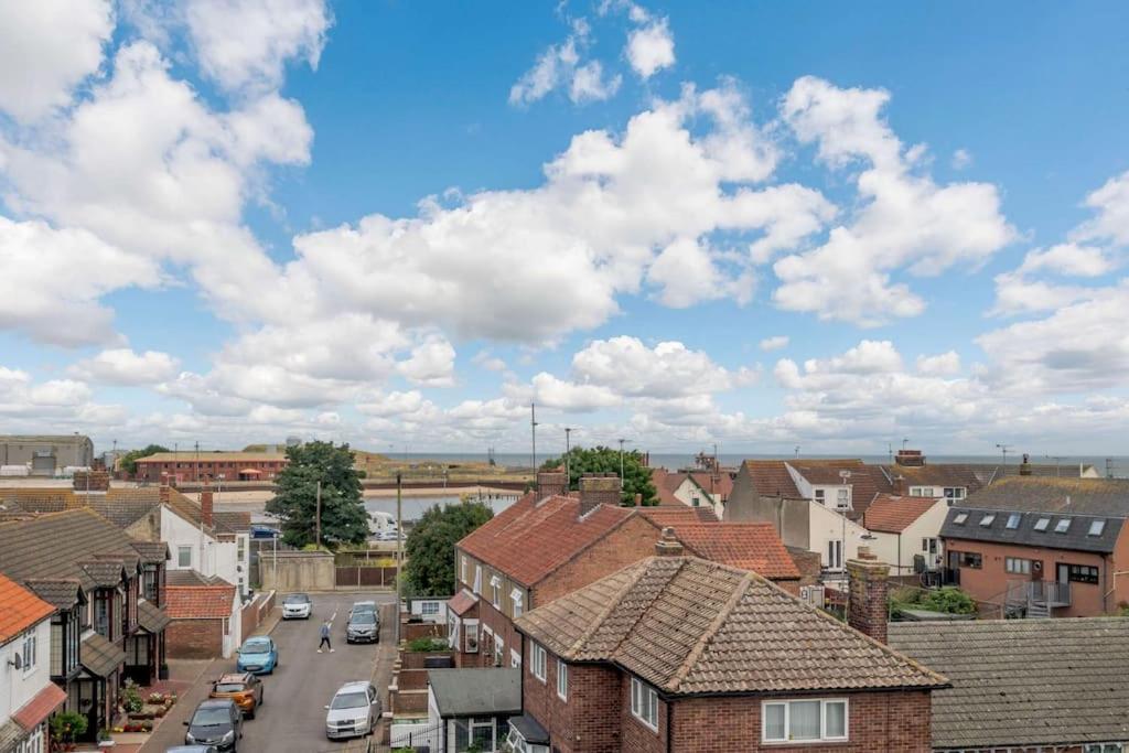 Austin Terrace Villa Gorleston-On-Sea Exterior photo